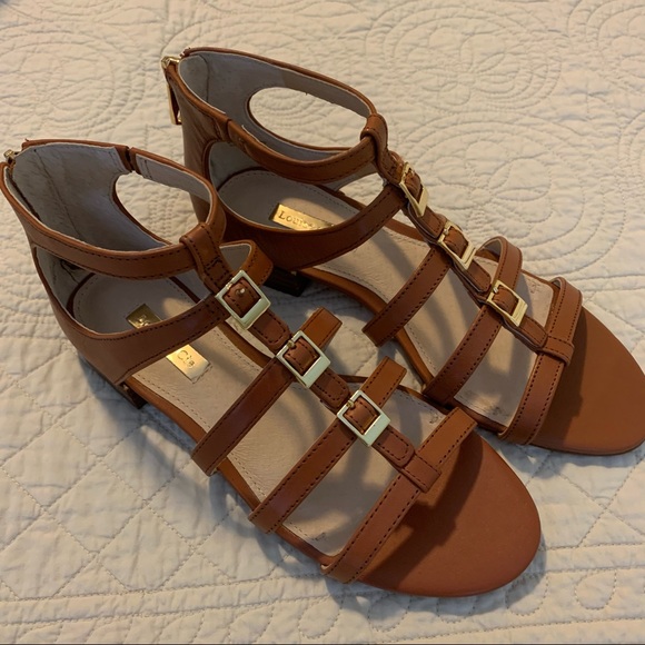 🆕 Louise et Cie Lo-Arely Sandals - Picture 2 of 9